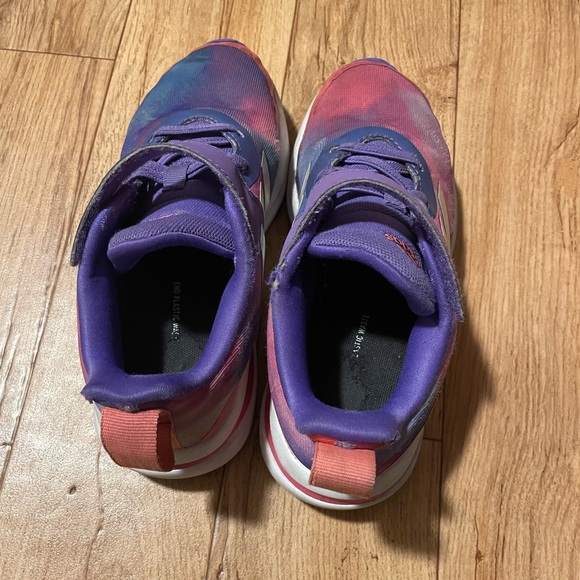 Adidas youth size 1 unicorn colored sneakers - Picture 4 of 8